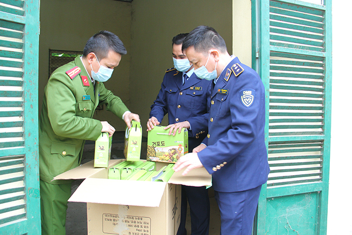 Cao điểm chống buôn lậu, hàng giả dịp Tết Nguyên đán Nhâm Dần 2022